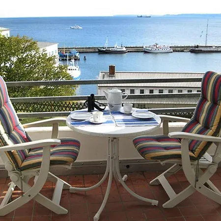 Kapitaensmesse * Sassnitz